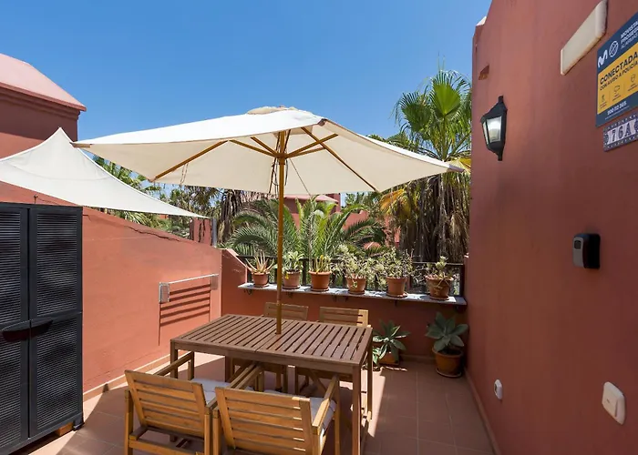 Apartment Home2book Serene Stylish In Pool