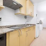 Apartman Home2book Serene Stylish In Pool *