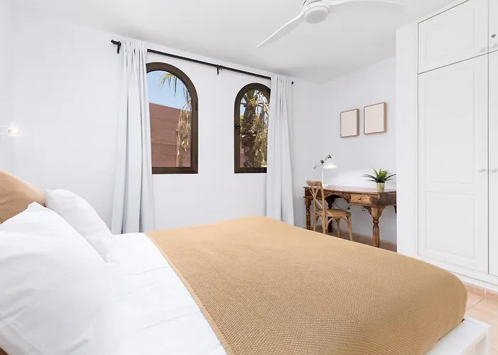 Appartement Home2book Serene Stylish In Pool