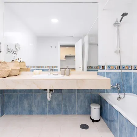 Home2book Serene Stylish In Pool *